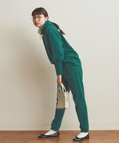 fig Ｌondon（フィグロンドン）の「●professional　puff PO（スウェット・レディース・グレー/グリーン・FREE）」の8枚目の写真