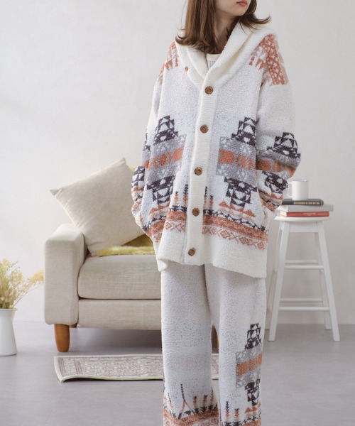 acro(アクロ)の「ショールカラージャガード柄カウチン/AC1263(ルームウェア/パジャマ・レディース・アイボリー・フリ-)」の3枚目の写真