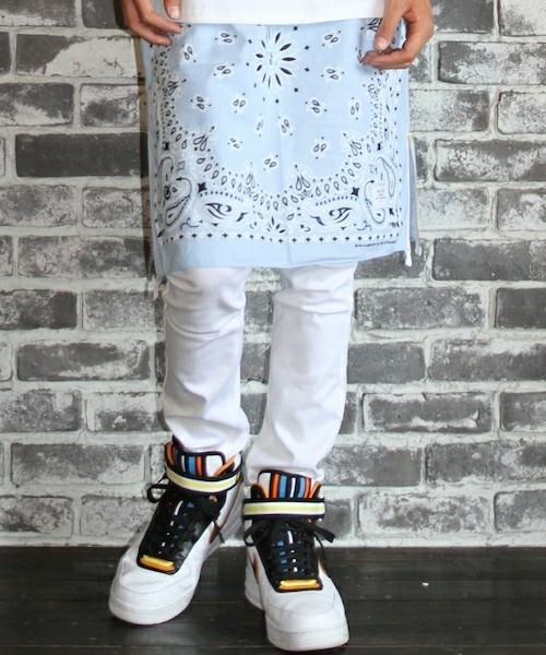 MYE-DO'（マイ・ドゥ）の「バンダナスカート（スカート・メンズ・ホワイト/ブラック/サックスブルー/ネイビー/レッド・FREE）」の4枚目の写真