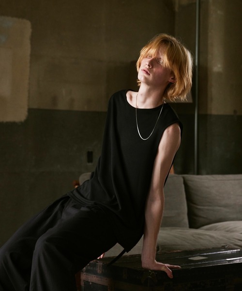 ln fortis（ロンフォルティス）の「ln fortis - ドライタッチノースリーブシャツ（タンクトップ・メンズ・ホワイト/ブラック・SMALL/MEDIUM）」の7枚目の写真