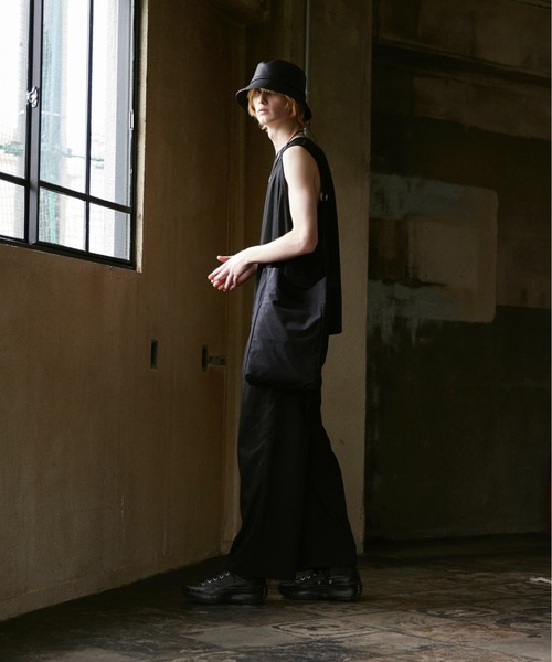 ln fortis（ロンフォルティス）の「ln fortis - ドライタッチノースリーブシャツ（タンクトップ・メンズ・ホワイト/ブラック・SMALL/MEDIUM）」の22枚目の写真