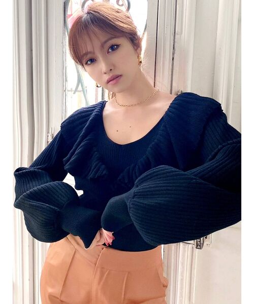 RESEXXY（リゼクシー）の「ラッフルデザインニットトップス（ニット/セーター・レディース・ブラック/ピンク/アイボリー・FREE）」の16枚目の写真