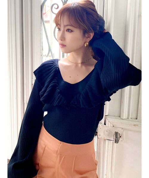 RESEXXY（リゼクシー）の「ラッフルデザインニットトップス（ニット/セーター・レディース・ブラック/ピンク/アイボリー・FREE）」の17枚目の写真