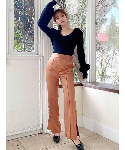 RESEXXY（リゼクシー）の「ラッフルデザインニットトップス（ニット/セーター・レディース・ブラック/ピンク/アイボリー・FREE）」の18枚目の写真