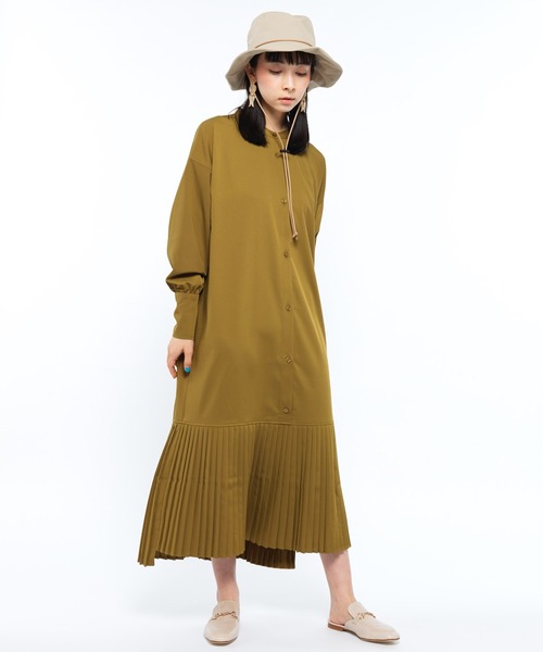 ear PAPILLONNER(イアパピヨネ)の「【SUM1 STYLE(スミ スタイル)】アンダープリーツマーメイドワンピース(ワンピース・レディース・ブラック/カーキ・FREE)」の14枚目の写真