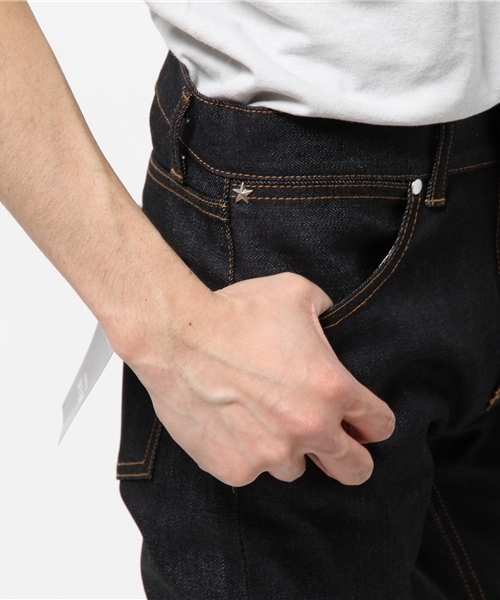 WEGO（ウィゴー）の「WEGO/セルビッジスリムデニムパンツ　MADE IN JAPAN（デニムパンツ・メンズ・ダークインディゴブルー/ブラック・MEDIUM/LARGE）」の11枚目の写真