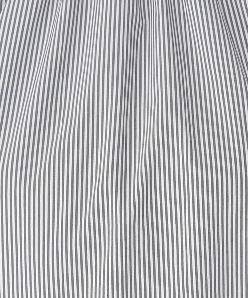 studio CLIP（スタディオクリップ）の「【イージーケア/接触冷感/速乾/マシーンウォッシャブル/Wフロント】ふんわりシャーリングブラウス（シャツ/ブラウス・レディース・ネイビー/グレー/オフホワイト・MEDIUM/LARGE）」の16枚目の写真