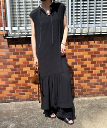 ヘリンボーンプリーツロングワンピース