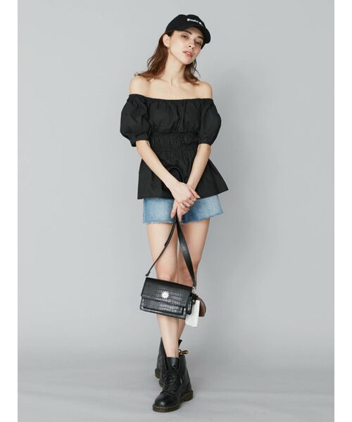 EVRIS（エヴリス）の「クロコライクマルチショルダーBAG（ショルダーバッグ・レディース・ホワイト/ブラック/グリーン・FREE）」の5枚目の写真