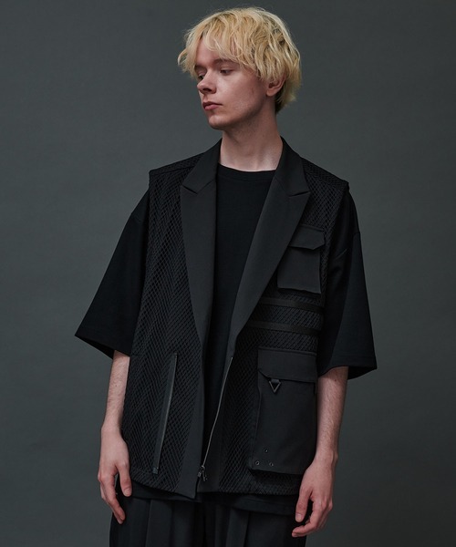 CITY TOKYO（シティトウキョウ）の「ユーティリティーメッシュジップベスト（ベスト・メンズ・ブラック/グリーン・1/2）」の2枚目の写真