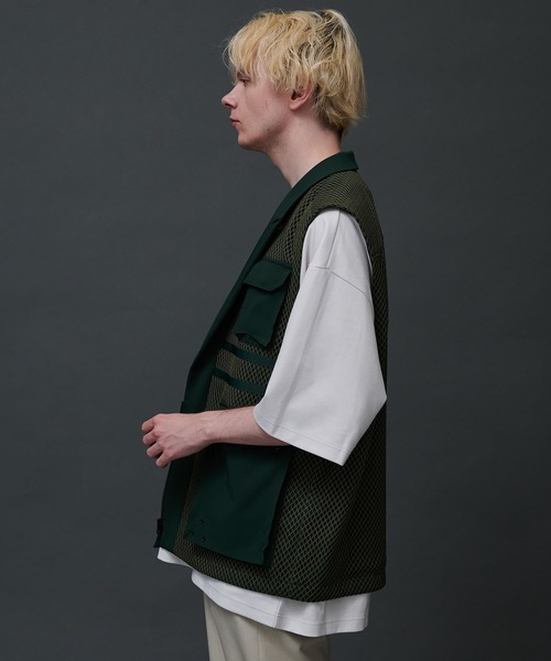 CITY TOKYO（シティトウキョウ）の「ユーティリティーメッシュジップベスト（ベスト・メンズ・ブラック/グリーン・1/2）」の9枚目の写真