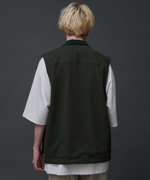 CITY TOKYO（シティトウキョウ）の「ユーティリティーメッシュジップベスト（ベスト・メンズ・ブラック/グリーン・1/2）」の10枚目の写真
