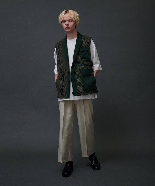 CITY TOKYO（シティトウキョウ）の「ユーティリティーメッシュジップベスト（ベスト・メンズ・ブラック/グリーン・1/2）」の11枚目の写真