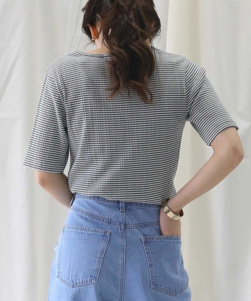 HONEYSUCKLE ROSE（ハニーサックルローズ）の「【HONEYSUCKLE ROSE】リブボーダーＴシャツ（Tシャツ/カットソー・レディース・グレー×ホワイト/カーキブラウン/ブラウン・M/L/S）」の7枚目の写真