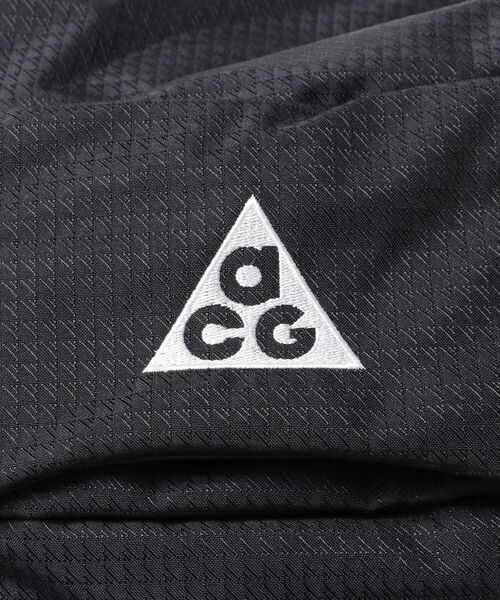 ACG(エィシージー)の「NIKE / ACG 36 Backpack(バックパック/リュック・メンズ・ブラック・ONE SIZE)」の11枚目の写真