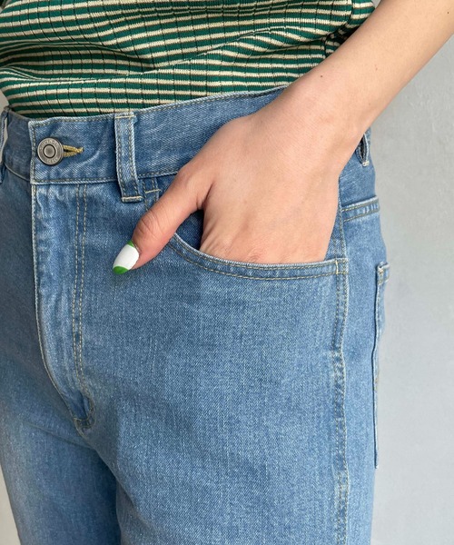 CAPRICIEUX LE'MAGE（カプリシューレマージュ）の「スリムフレアデニム（デニムパンツ・レディース・ブルー・38/36）」の7枚目の写真