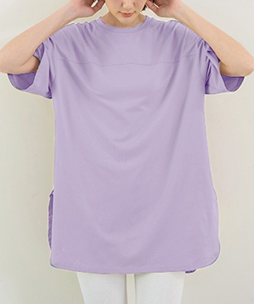 Doux Belle(ドゥーベル)の「サイドスリット入りビックシルエットTシャツ(Tシャツ/カットソー・レディース・パープル/ブルー/グリーン/グレー/ホワイト/ブラック・FREE)」の6枚目の写真
