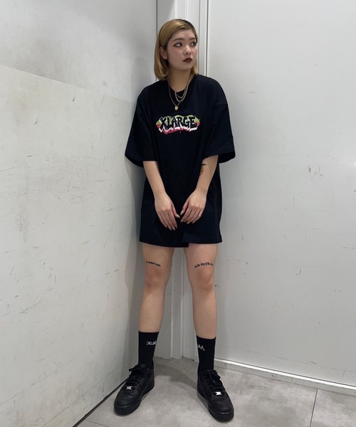 XLARGE（エクストララージ）の「GRAFFITI LOGO S/S TEE/グラフィック　ロゴ　半袖　Tシャツ（Tシャツ/カットソー・メンズ・ブラック/オレンジ/ホワイト・M/L/S/XL）」の12枚目の写真