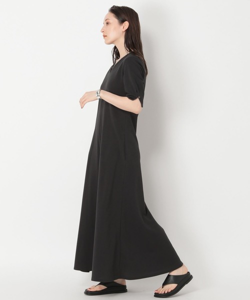 BABYLONE（バビロン）の「BABYLONE / Vネックカットフレアワンピース