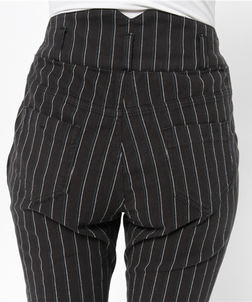 DISCOAT（ディスコート）の「【Discoat】レジメストライプHWスキニー（その他パンツ・レディース・ネイビー/スミクロ・LARGE/SMALL/MEDIUM）」の11枚目の写真