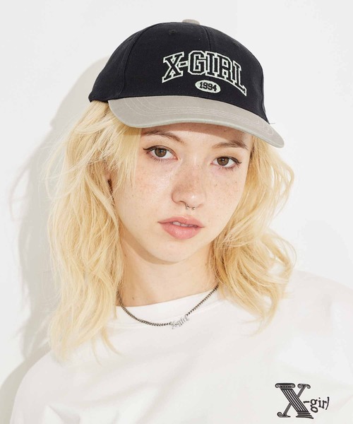 X-girl(エックスガール)の「COLLEGE LOGO CAP(キャップ・レディース・ブラック/ネイビー/ブラウン・ONE SIZE)」の2枚目の写真