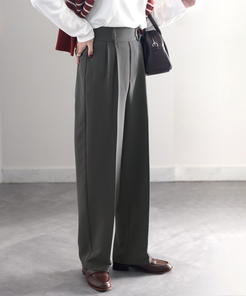 classicalelf(クラシカルエルフ)の「瞬時に美脚。ハイウエストダブルタックフレアセンタープレスパンツ(スラックス・レディース・チャコールグレー/ブラック/ホワイト系その他/ブラウン系その他/ブルー・SMALL/MEDIUM/LARGE/X-LARGE)」の7枚目の写真