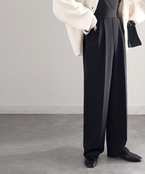 classicalelf(クラシカルエルフ)の「瞬時に美脚。ハイウエストダブルタックフレアセンタープレスパンツ(スラックス・レディース・チャコールグレー/ブラック/ホワイト系その他/ブラウン系その他/ブルー・SMALL/MEDIUM/LARGE/X-LARGE)」の19枚目の写真