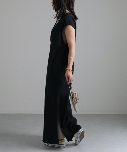 ap retro（アプレトロ）の「フリンジVネックワンピース（ワンピース・レディース・アイボリー/ブラック/ナチュラル/ベージュ/カーキ・FREE）」の17枚目の写真