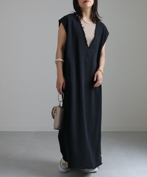 ap retro（アプレトロ）の「フリンジVネックワンピース（ワンピース・レディース・アイボリー/ブラック/ナチュラル/ベージュ/カーキ・FREE）」の15枚目の写真