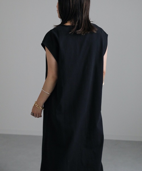 ap retro（アプレトロ）の「フリンジVネックワンピース（ワンピース・レディース・アイボリー/ブラック/ナチュラル/ベージュ/カーキ・FREE）」の21枚目の写真