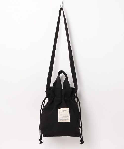 and it_（アンドイット）の「２way巾着バッグ（ショルダーバッグ・レディース・カーキ/ブルー/マスタード/バイオレット/グレイッシュベージュ/チャコール/ライラック/ペールイエロー/ライトグリーン/レッド系その他/グレー/ネイビー/オレンジ/ベージュ系その他/グリーン/ブラック系その他/レモンイエロー/ブルーパープル/ミント/グリーン系その他/ピンク系その他/ブルー系その他/ネイビー系/ライトイエロー/ブラック/ブルー系/グリーン系/オレンジ系/カーキ系/イエロー系/レッド系・FREE）」の2枚目の写真