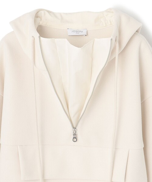 JOSEPH STUDIO（ジョゼフストゥディオ）の「フラッフィーテリー　フーディ（パーカー・レディース・アイボリー系/ダークグリーン系・2/4/6）」の8枚目の写真