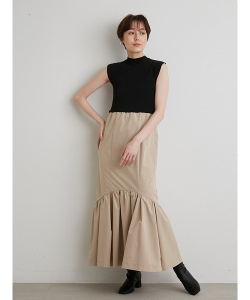 emmi（エミ）の「【emmi atelier】ニットドッキングティアードワンピース（ワンピース・レディース・ブラック/オレンジ/グレイッシュベージュ・0/1）」の2枚目の写真