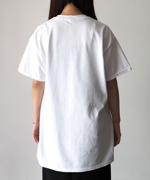 Riberry（リベリー）の「【GILDAN】gracias por todo　プリントTシャツ（Tシャツ/カットソー・レディース・ブラック/シルバー/ゴールド/ホワイト×ブラック・MEDIUM）」の17枚目の写真