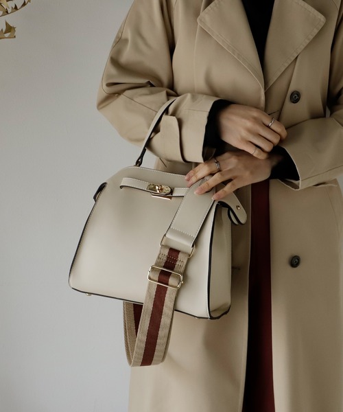 VitaFelice（ヴィータフェリーチェ）の「ワンハンドル2wayトートバッグ（Sサイズ）（トートバッグ・レディース・ブラック/カーキ/アイボリー/グレー/キャメル/グレー系/ブラック系・FREE）」の22枚目の写真