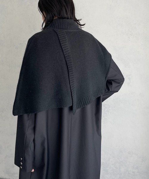 &g'aime(アンジェム)の「【&g’aime】ケープショート丈ニット(ニット/セーター・レディース・ライトグリーン/ブラック/グレイッシュベージュ・FREE)」の9枚目の写真