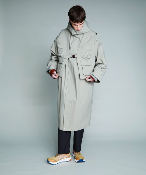 F/CE. （エフシーイー）の「F/CE. WATERPROOF LAYERED COAT / エフシーイー ウォータープルーフ レイヤードコート（ステンカラーコート・メンズ・ブラック・SMALL）」の2枚目の写真