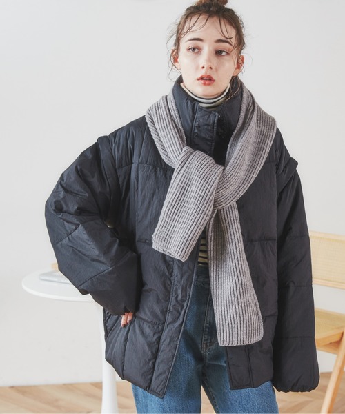 ANGIE（アンジー）の「リブニットマフラー（マフラー・レディース・ブラック/アイボリー/ライトベージュ/杢グレー/ダークベージュ/ブラウン/レッド/ブルー・FREE）」の4枚目の写真