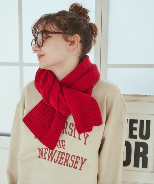 ANGIE（アンジー）の「リブニットマフラー（マフラー・レディース・ブラック/アイボリー/ライトベージュ/杢グレー/ダークベージュ/ブラウン/レッド/ブルー・FREE）」の8枚目の写真