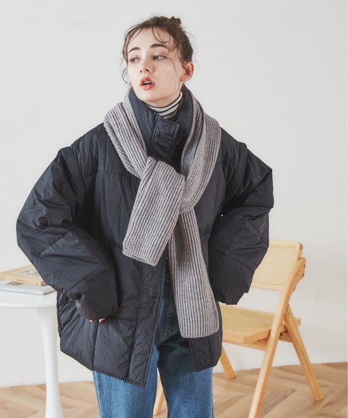 ANGIE（アンジー）の「リブニットマフラー（マフラー・レディース・ブラック/アイボリー/ライトベージュ/杢グレー/ダークベージュ/ブラウン/レッド/ブルー・FREE）」の10枚目の写真