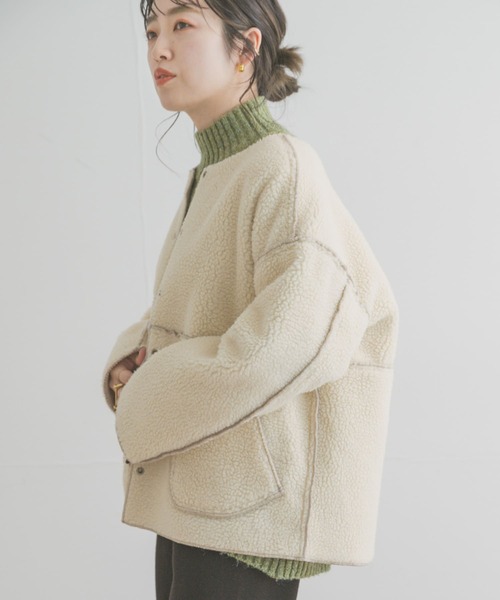 ITEMS URBANRESEARCH(アイテムズ アーバンリサーチ)の「ボアコーデュロイリバーシブルジャケット(ブルゾン・レディース・ネイビー/ベージュ/モカ・FREE)」の5枚目の写真