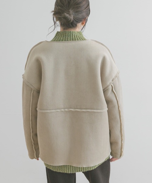 ITEMS URBANRESEARCH(アイテムズ アーバンリサーチ)の「ボアコーデュロイリバーシブルジャケット(ブルゾン・レディース・ネイビー/ベージュ/モカ・FREE)」の15枚目の写真