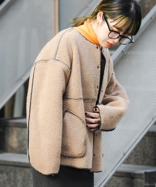 ITEMS URBANRESEARCH(アイテムズ アーバンリサーチ)の「ボアコーデュロイリバーシブルジャケット(ブルゾン・レディース・ネイビー/ベージュ/モカ・FREE)」の21枚目の写真
