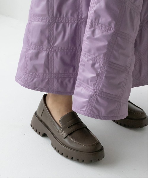 RANDA（ランダ）の「トラックソールローファーシューズ（ローファー・レディース・グレイッシュベージュ/アイボリー/ブラック・S/M/L/LL）」の20枚目の写真