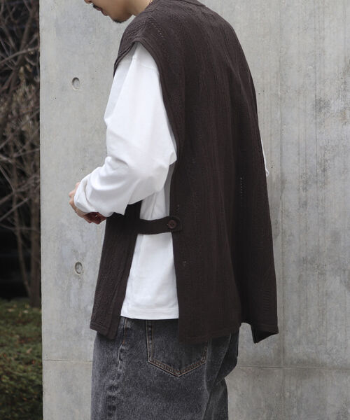 【ニットベスト+カットソーの2点SET】レイヤード クージー柄 ニットベスト サイドベルト レトロ