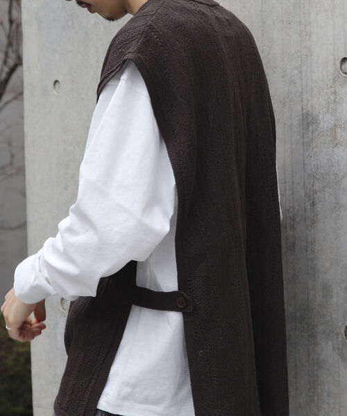 【ニットベスト+カットソーの2点SET】レイヤード クージー柄 ニットベスト サイドベルト レトロ