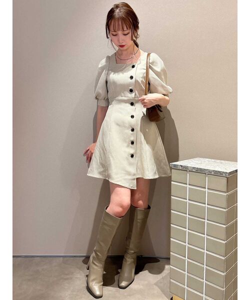 dazzlin レトロ ミニワンピース dazzlin（ダズリン）の「レトロスリーブミニワンピース