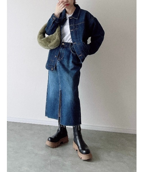 【マナ】　❣️美品　❣️大人気　カフネ　バッグタックデニムブルゾン　Gジャン Yucca（ユッカ）の「ビッグGジャン（MEKKE 低身長向け）（デニム