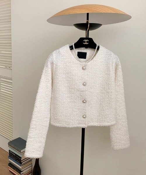 BEIDELLI（ベイデリー）の「[BELLIDE MADE] トゥインクルパールボタンジャケット＆スカートセットアップ（セットアップ・レディース・アイボリー/ブラック/ベージュ・FREE）」の4枚目の写真