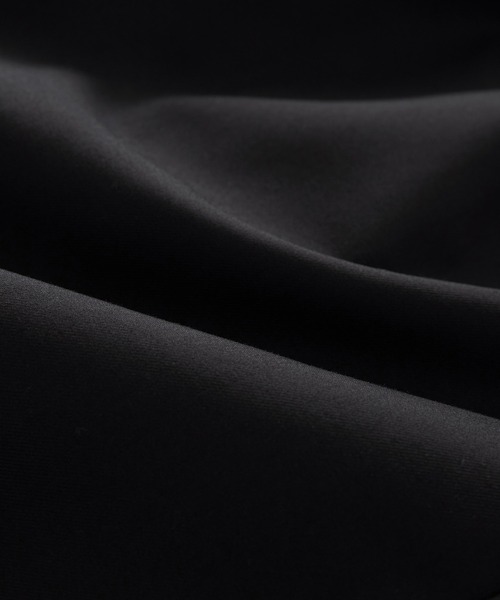 SERACE（セラス）の「【SERACE】Wide silhouette tapered pants / ワイドシルエットテーパードパンツ（スラックス・メンズ・ベージュ/ブラック・M/L）」の12枚目の写真